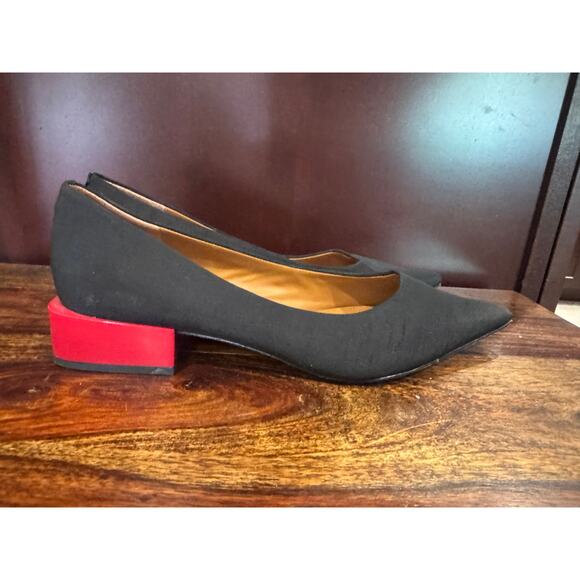 J. McLaughlin Cheryl Black & Red Pointed Toe Leather Heel Pump Sz 7 - Picture 3 of 7